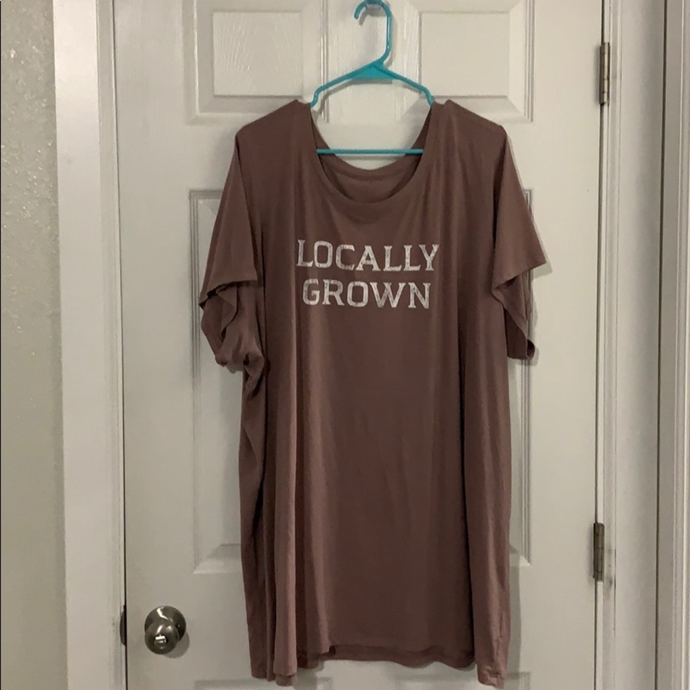 Casual tee